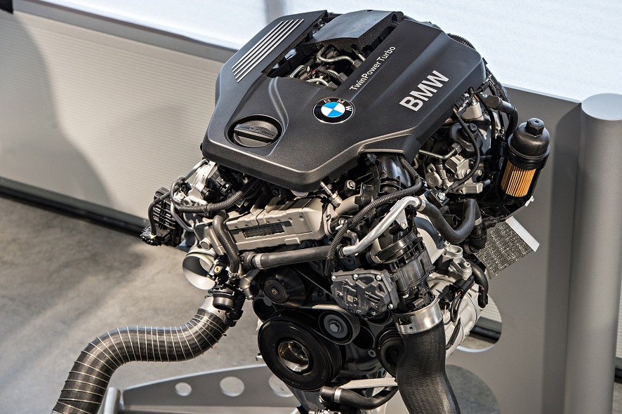 Po jakim przebiegu należy wymienić łańcuch rozrządu w BMW? 🚘🛠👍